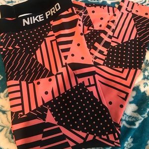 Nike Pro Capri leggings